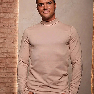 4ajegWZ9HCr0c1UyXKO_