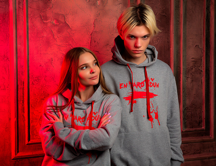 Худи «En Taro Adun»